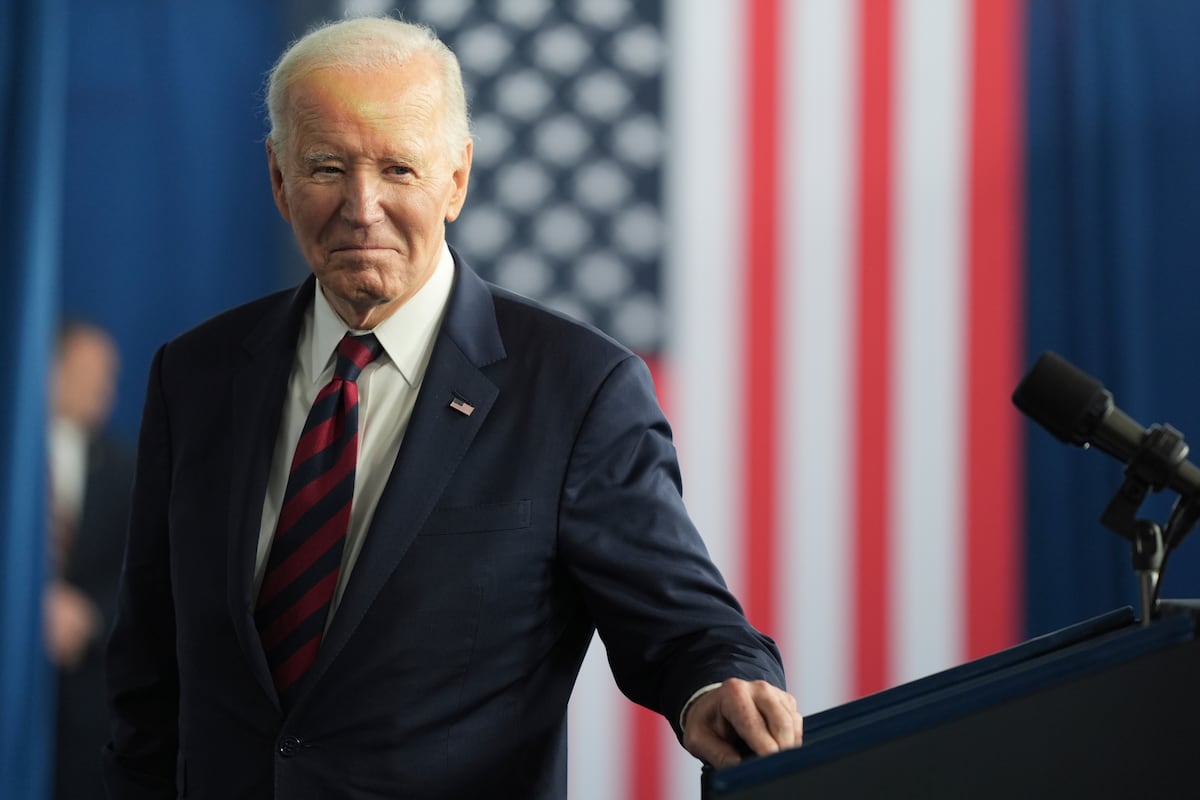 Cuando Biden no reconoció a su amigo George Clooney: crónica del “encubrimiento” que dio la presidencia a Trump | Internacional