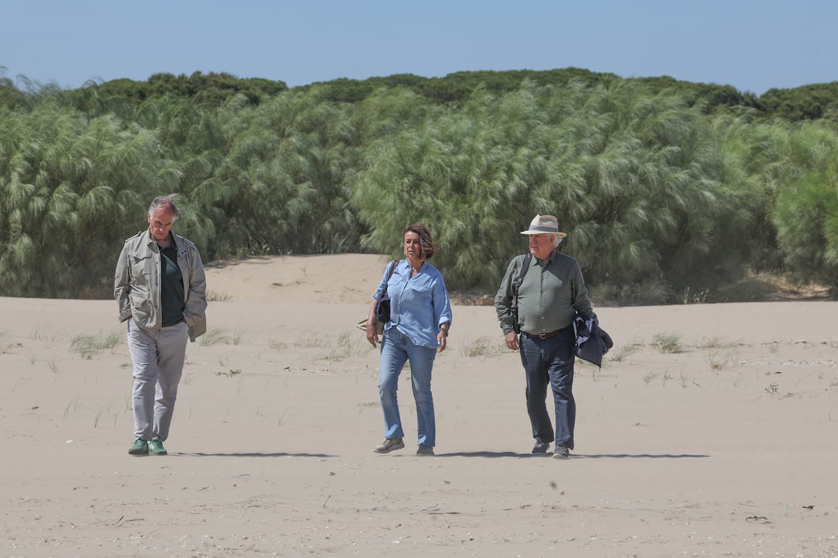 Los creadores de la gran saga del cine de naturaleza en España se despiden desvelando los secretos de Doñana | Clima y Medio Ambiente