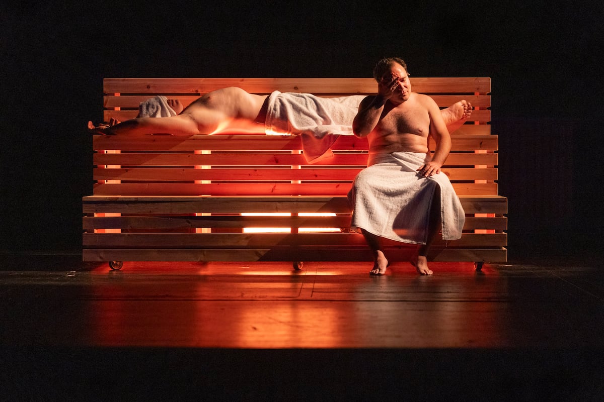“Prou de fotre crits, que sembleu La Calòrica”: Cinc setmanes d’assaig de ‘La brama del cérvol’ | Teatre