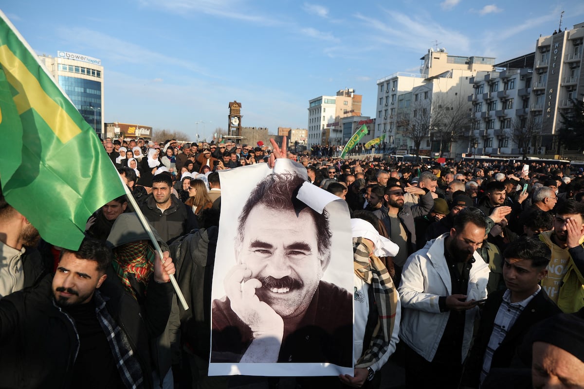 El grupo armado kurdo PKK anuncia su disolución tras 40 años de lucha armada | Internacional