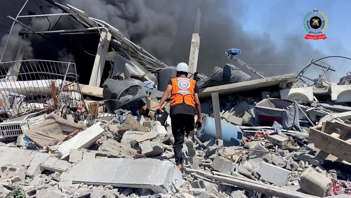 La Defensa Civil de Gaza denuncia que Israel ha matado al jefe de ese cuerpo de rescate | Internacional