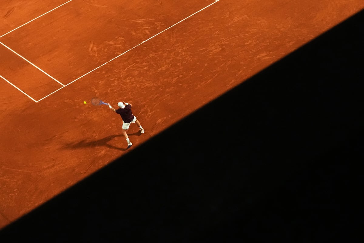 Roland Garros : París, la noche y las tenistas, una brecha que sigue sin resolverse: “No es cuestión de nivel…” | Tenis | Deportes