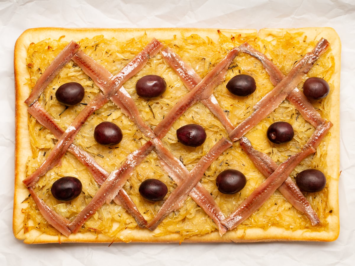 Melody: La comida, ’12 points’: doce picoteos internacionales y un postre para ver Eurovisión | El Comidista | Gastronomía