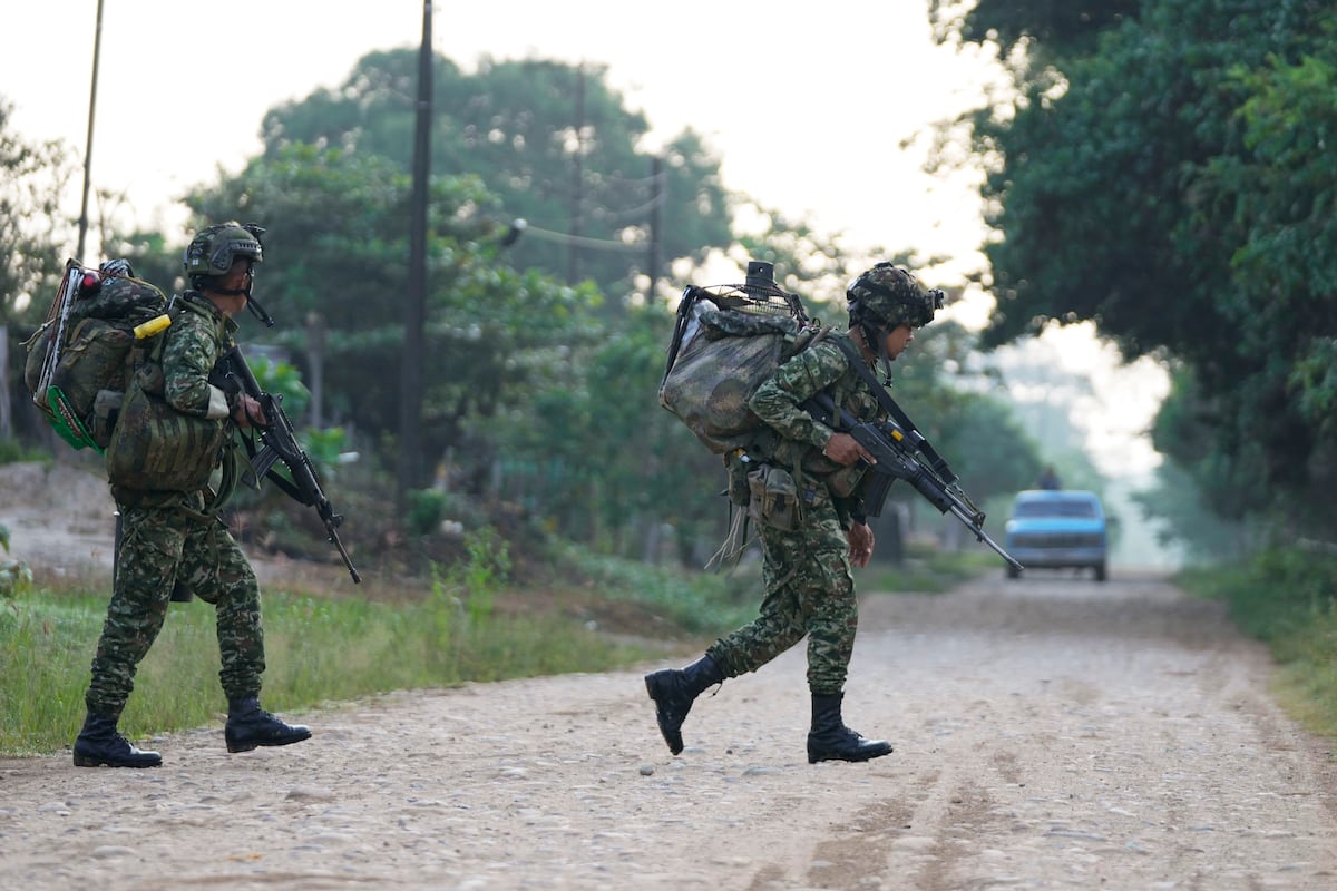 El Gobierno formaliza la “zona de ubicación” para avanzar en la negociación con 500 disidentes de las FARC en el Catatumbo