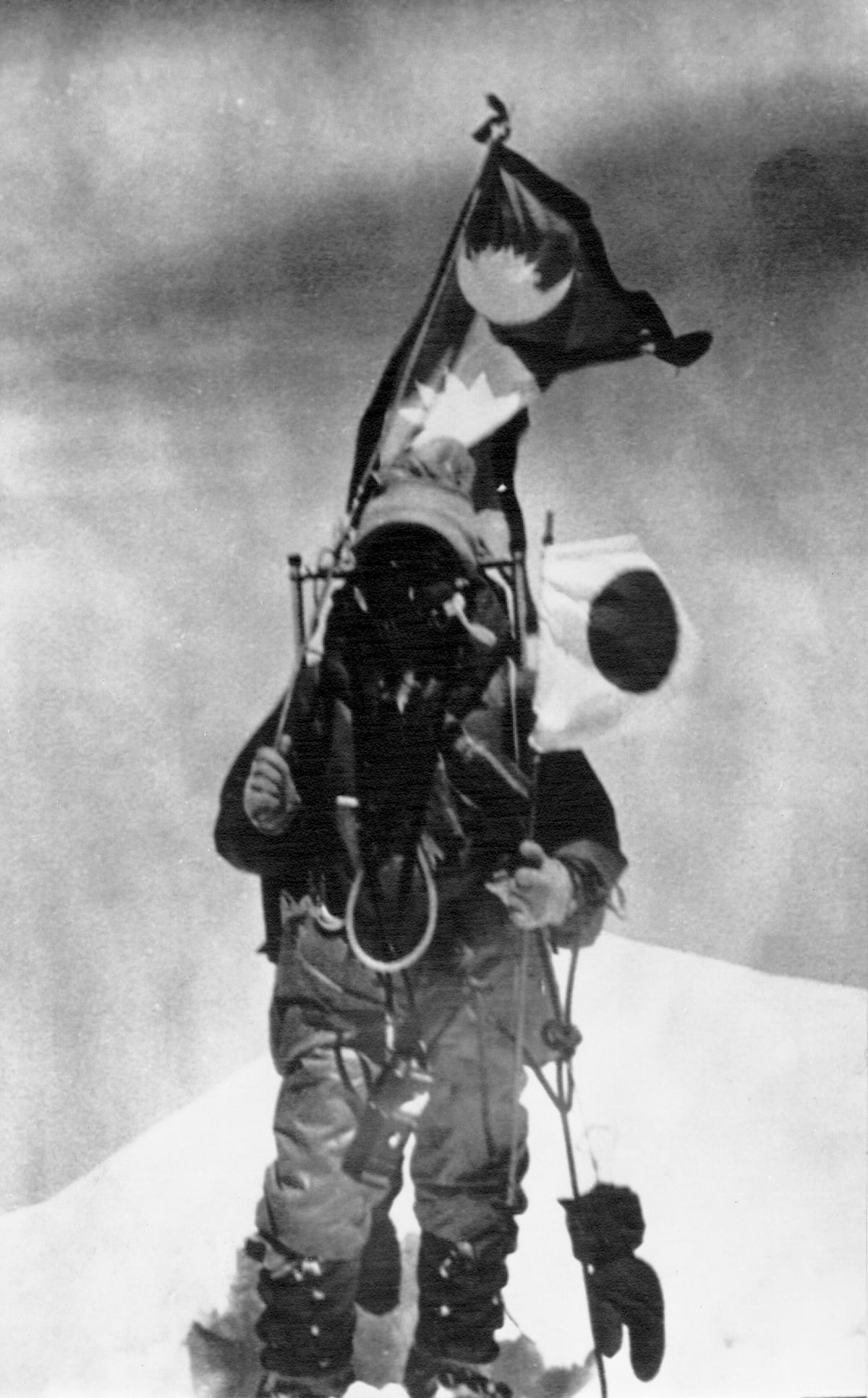 Junko Tabei, la primera mujer que hizo cima en el Everest hace 50 años y que desafió al machismo en la montaña | El Montañista | Deportes
