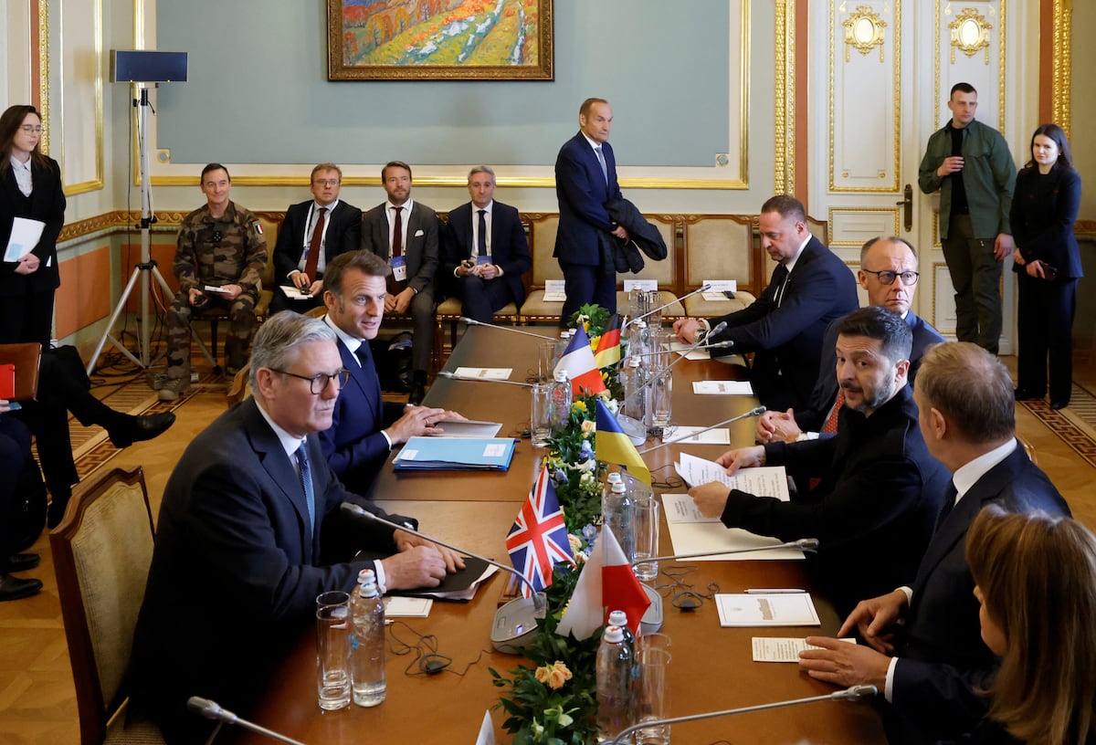 Última hora de la guerra entre Rusia y Ucrania, en directo |Los líderes de Francia, Reino Unido, Alemania y Polonia se reúnen en Kiev con Zelenski | Internacional