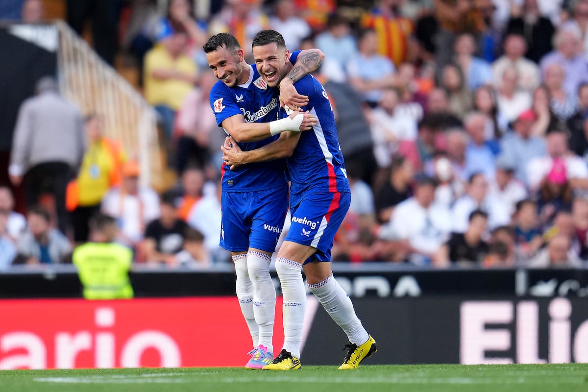 Un golazo de Berenguer aniquila el tedioso rigor táctico del Valencia-Athletic | Fútbol | Deportes