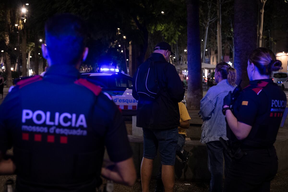 Atacan con líquido inflamable y piedras el centro de menores de Piera tras días de tensión entre vecinos y jóvenes tutelados | Noticias de Cataluña