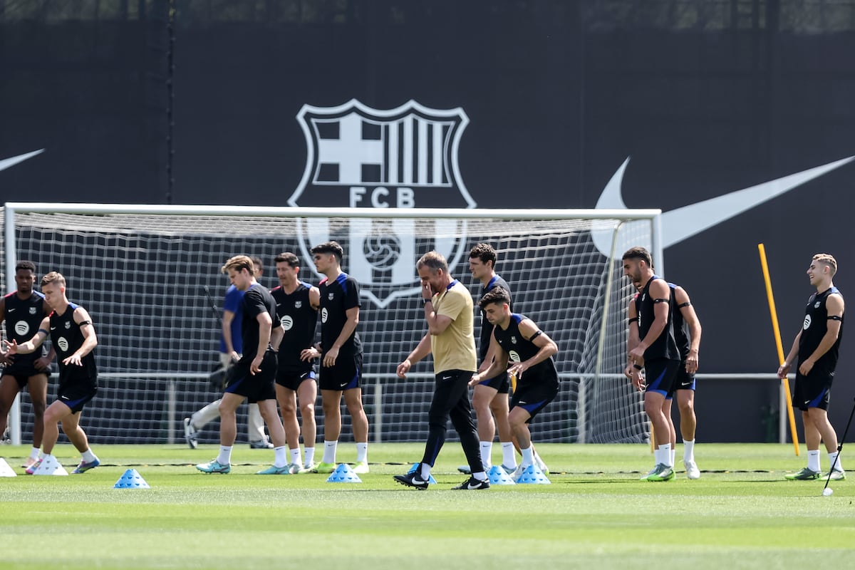 FC Barcelona: Flick, el Barça y la estrategia del fuera de juego: una táctica que bien vale una Liga | Fútbol | Deportes