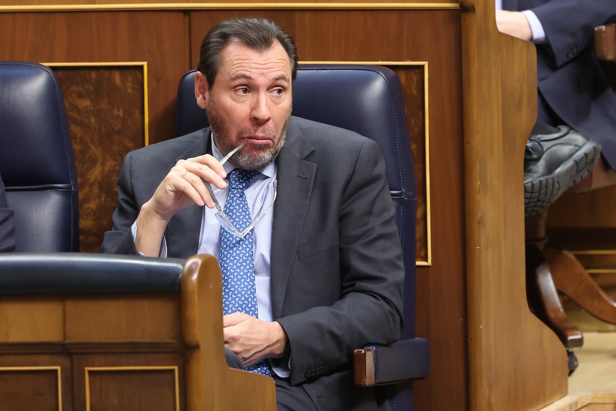 Última hora de la actualidad política, en directo | El Congreso debate la reprobación del ministro Puente y el reglamento de la Cámara para echar a los agitadores ultras de la sala de prensa | España