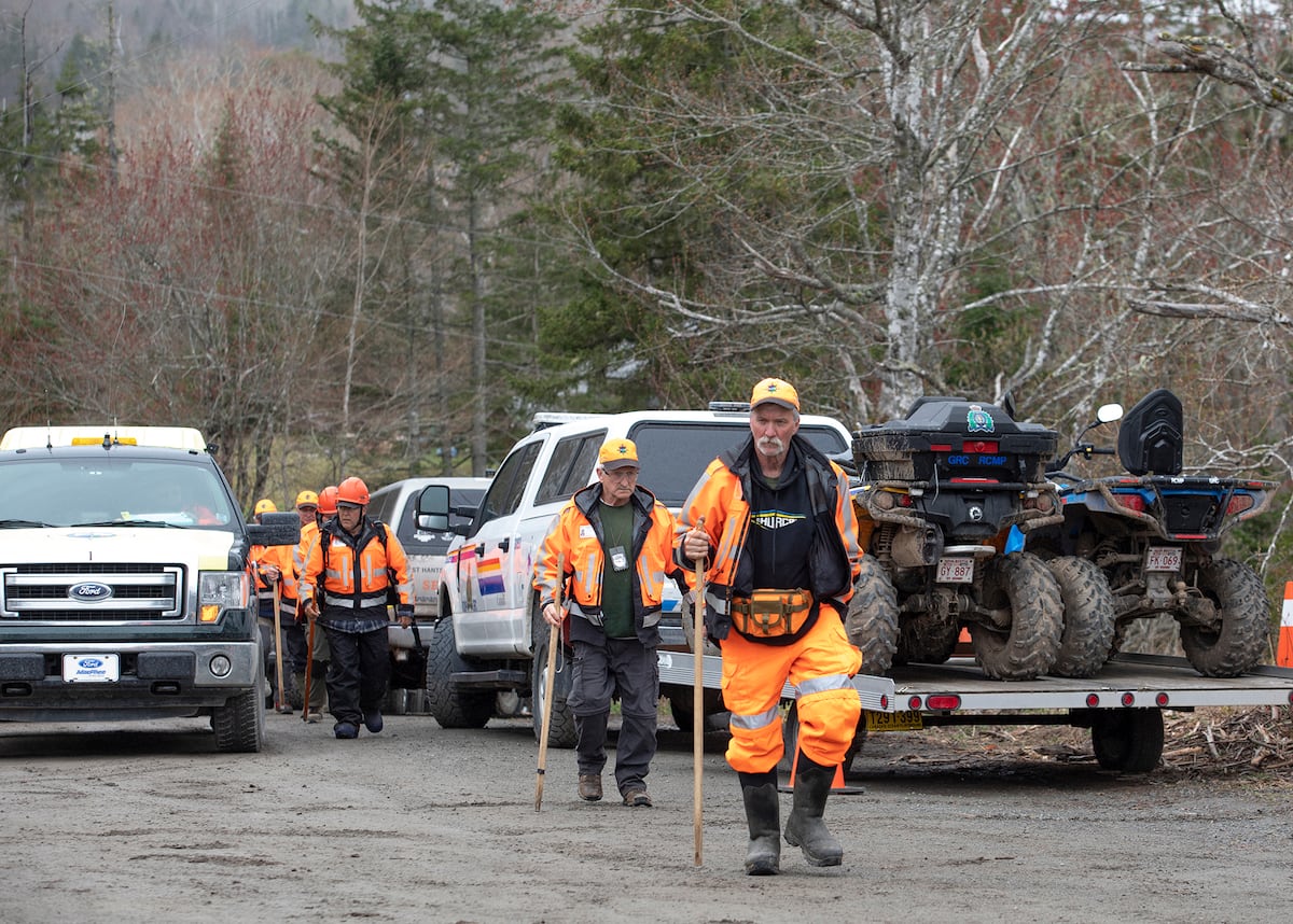 La desaparición en un bosque de dos niños de seis y cuatro años mantiene en vilo a Canadá | Internacional