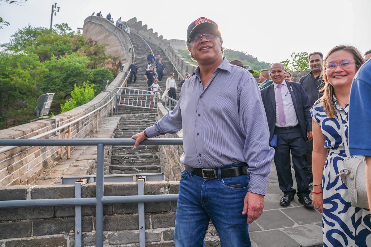 Petro estrecha lazos con una China cada vez más popular en la opinión pública colombiana