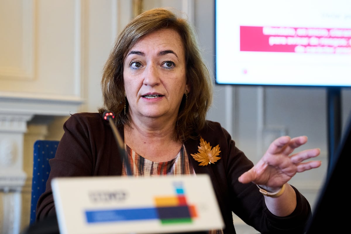 La Airef recorta su previsión de PIB y cuestiona el optimismo del Gobierno sobre el impacto de la guerra arancelaria | Economía