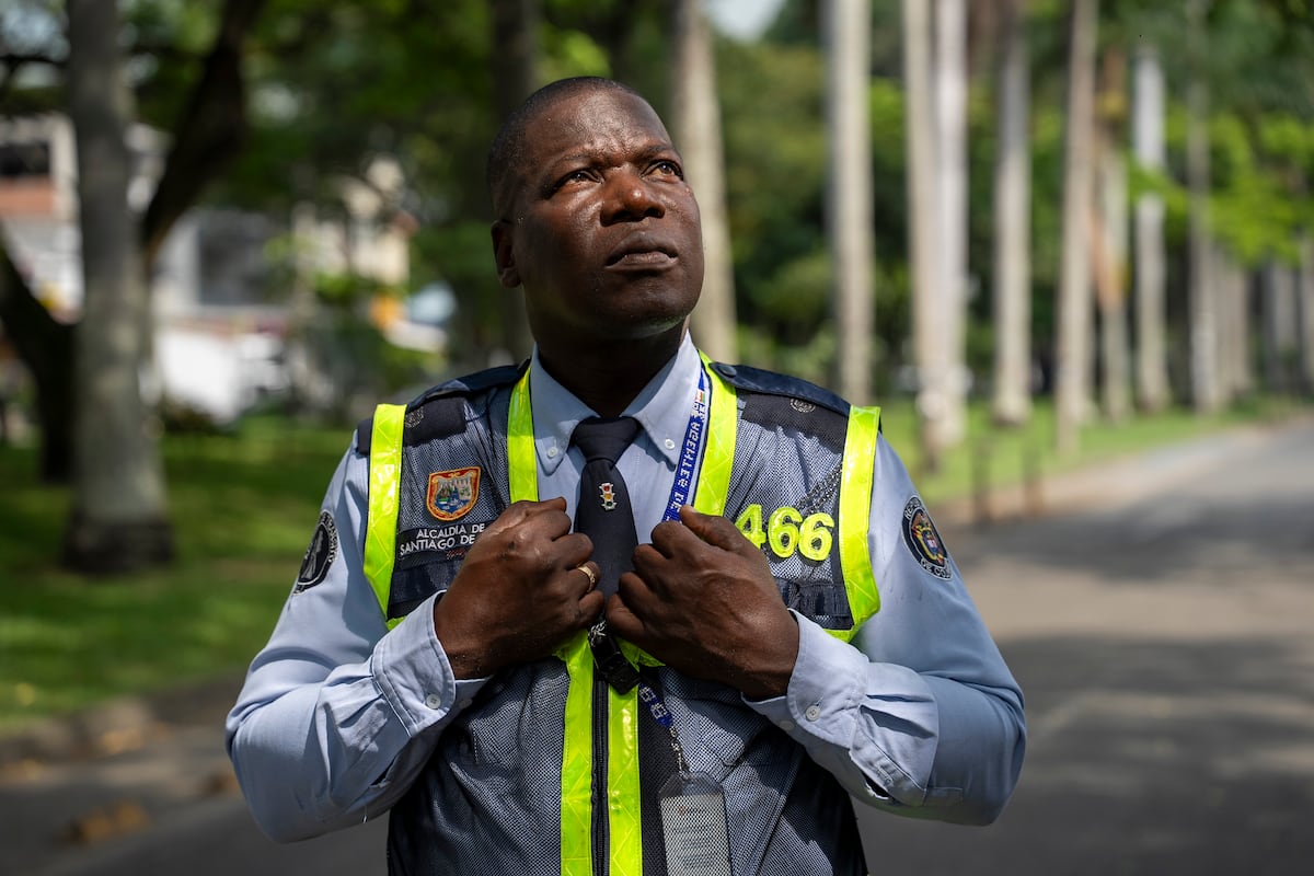 José Félix Angulo, el agente de tránsito que expuso el racismo en Cali: “El ataque que sufrí fue una ofensa a todos los afrodescendientes”: El agente de tránsito que expone el racismo en Colombia: “El ataque que sufrí fue una ofensa a todos los afrodescendientes”