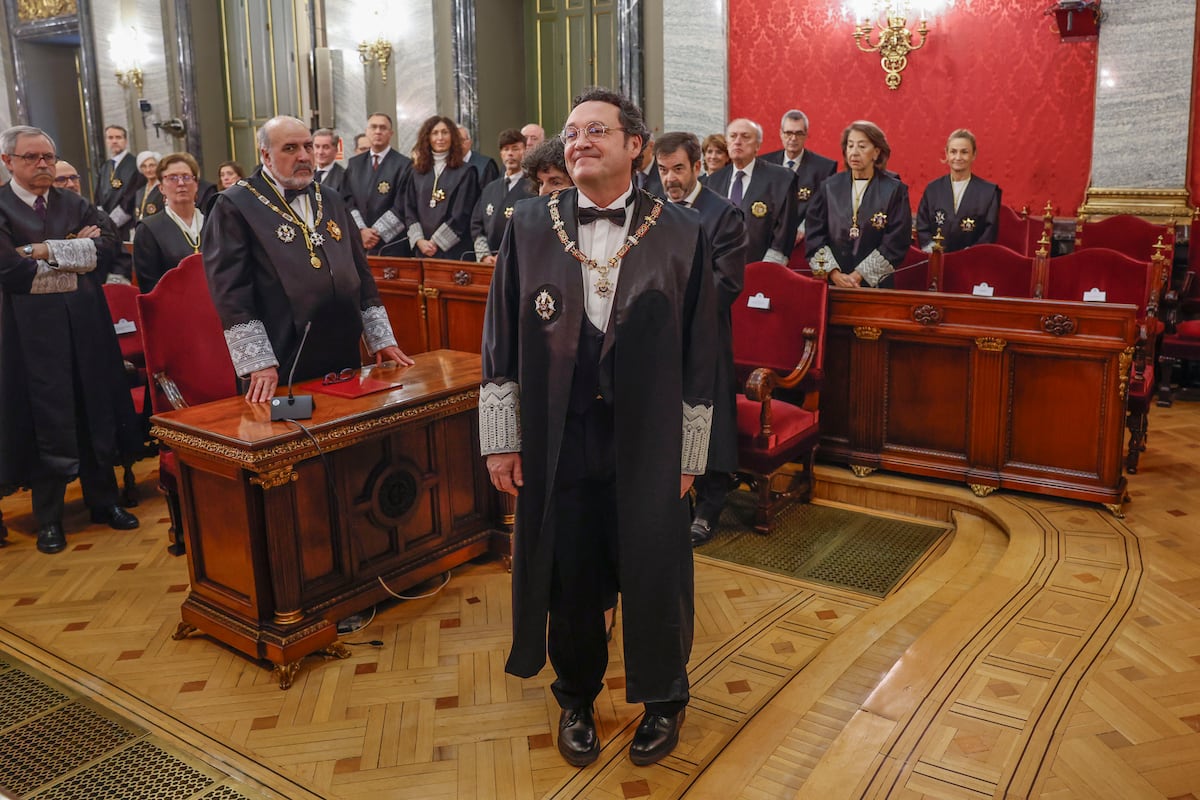 El Gobierno aprueba la reforma que desvincula el mandato del fiscal general de la duración de la legislatura | España